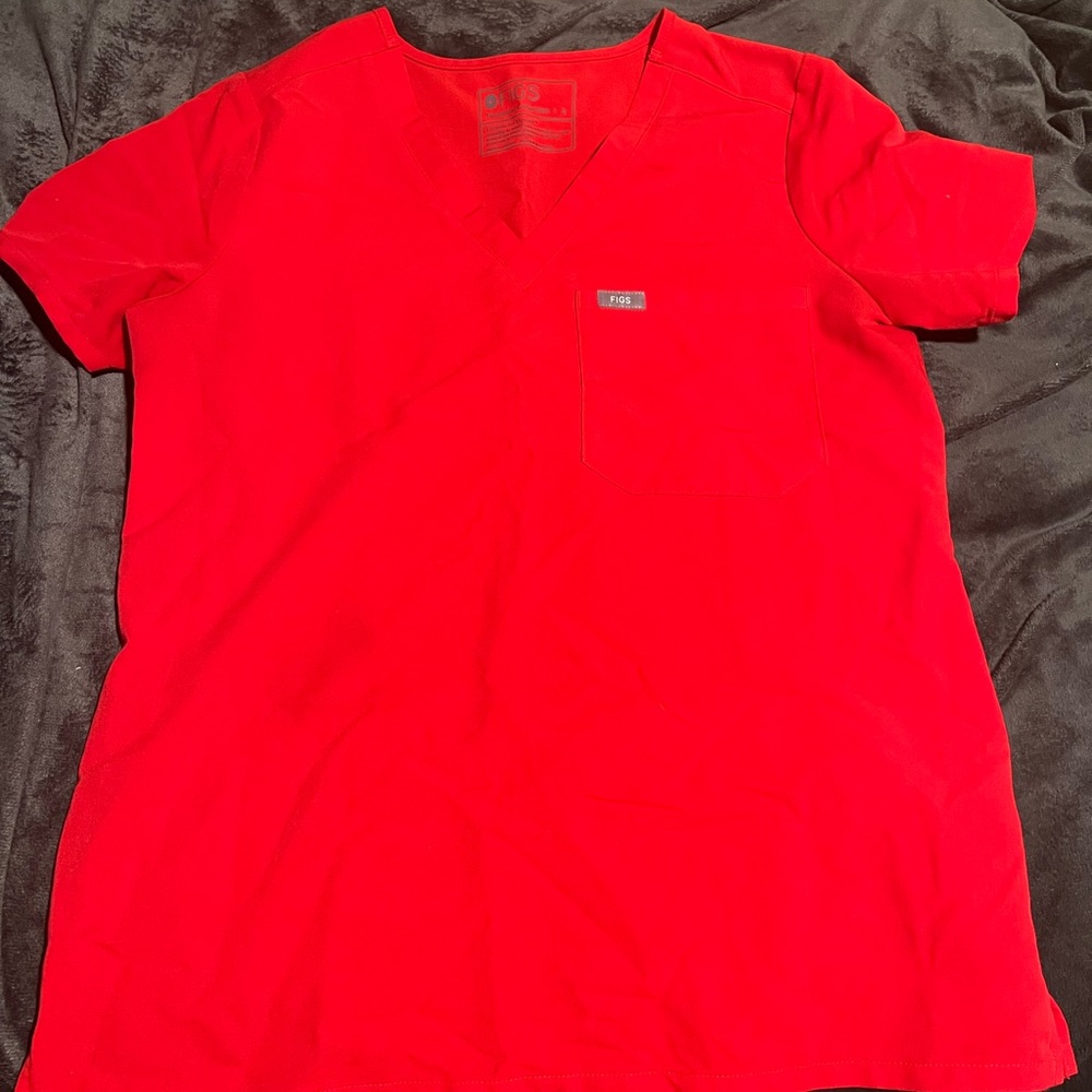 Figs scrub top red size small